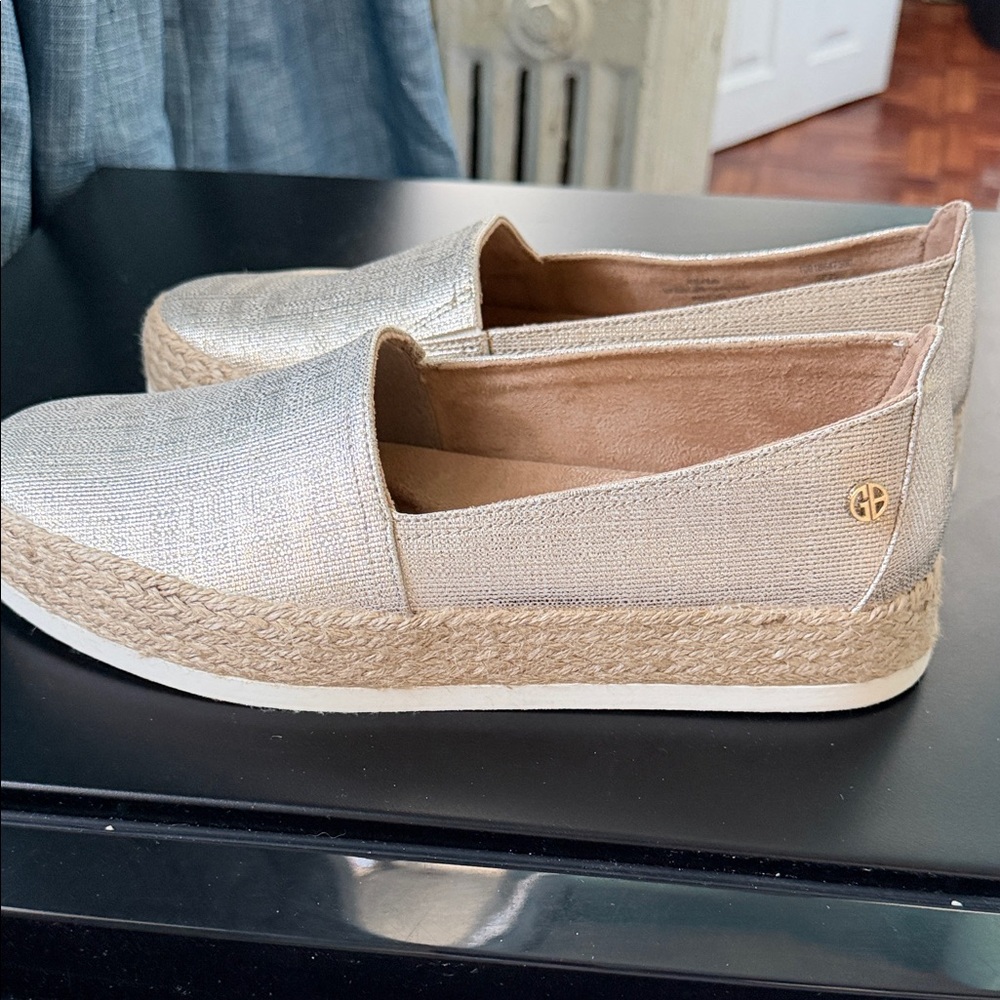 Universal Thread Metallic Silver Espadrille Slip-… - image 3